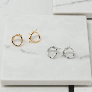 Knot Stud Earrings (silver)