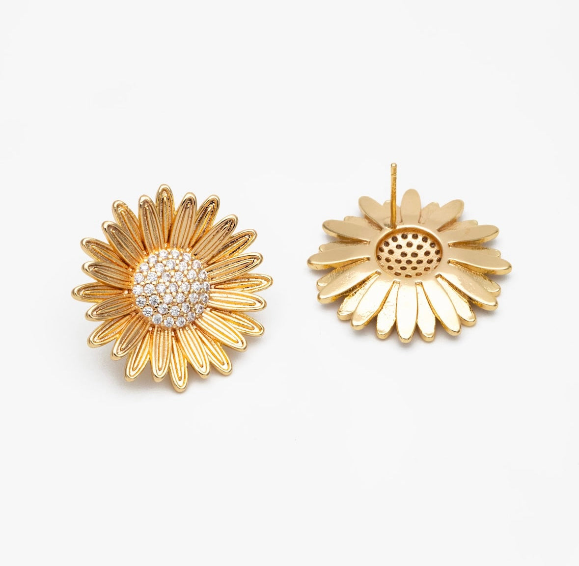 Sunflower Stud Earrings (Gold)